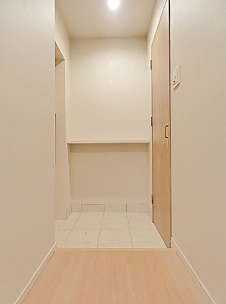 ＲＡＸＡ覚王山の玄関