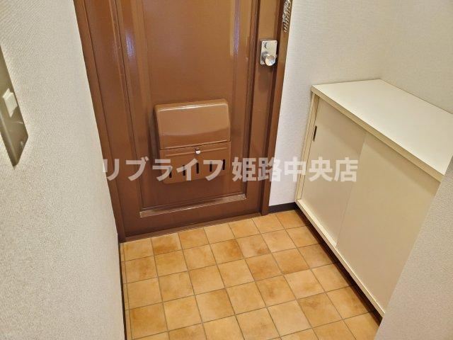 メゾン花北の玄関