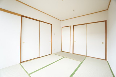 【和室】 | ヴェルデめいわA | ※同物件・反転タイプの写真です。