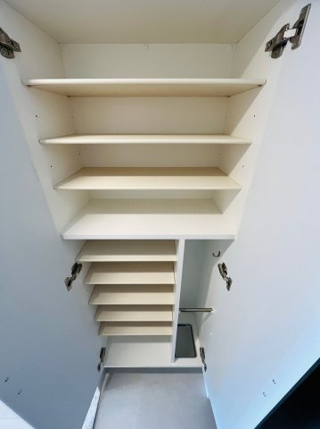 仲介手数料0円！！エスリード上前津テルツェの収納