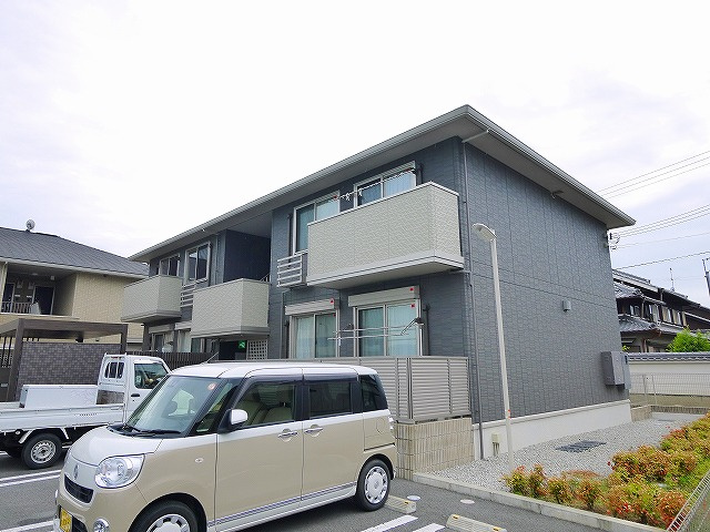 グリーンコートの外観