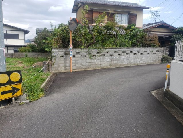 国分寺町柏原 土地の前面道路含む現地写真