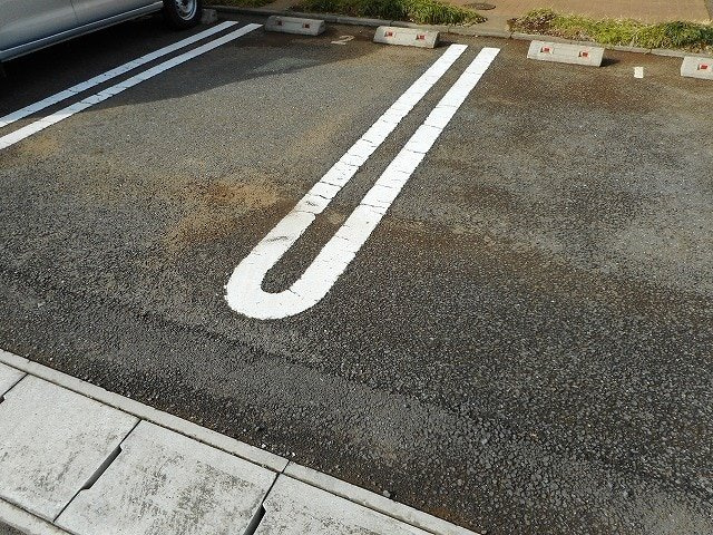 サンリット　ガーデンＧの駐車場|駐車場
