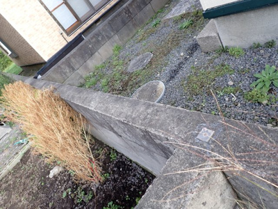 【その他】 | 黒石市緑町四丁目　土地 | 境界標