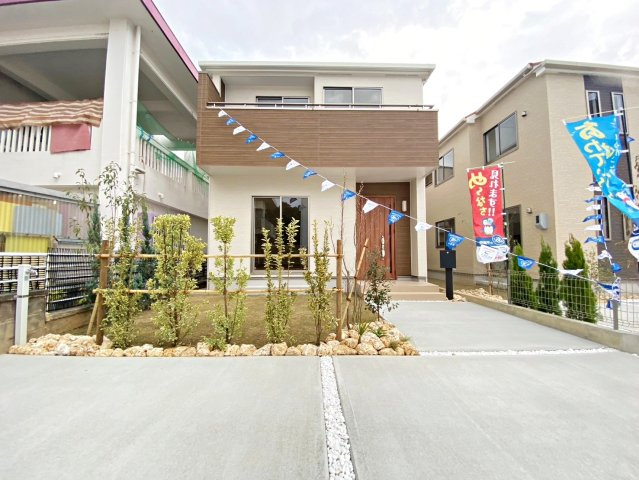 ハートフルタウン沖縄市古謝Ⅲ　E号棟の外観