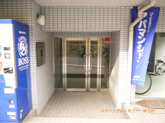 【エントランス】