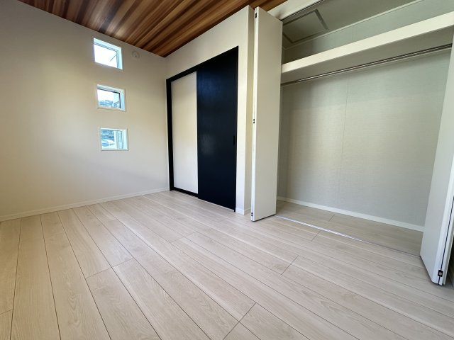 秦野市曽屋 スカイバルコニー付き長期優良住宅の洋室