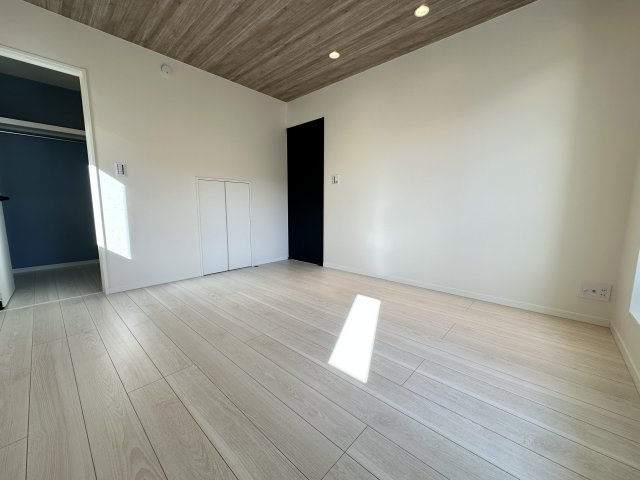 秦野市曽屋 スカイバルコニー付き長期優良住宅の洋室