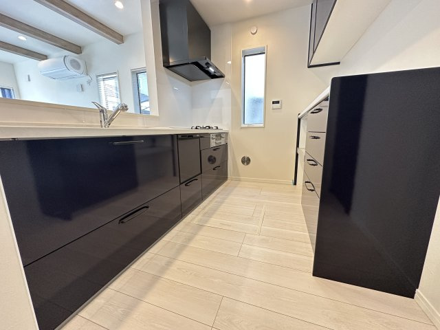 秦野市曽屋 スカイバルコニー付き長期優良住宅のキッチン