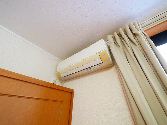 レオパレスクレール　ヨシノの設備|エアコン