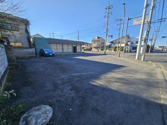 大和町テナントの駐車場