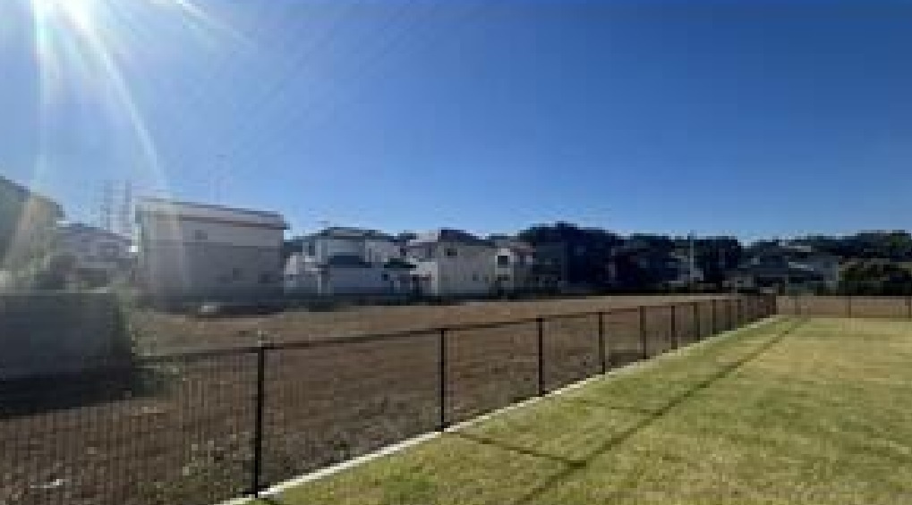 小山市乙女　事業用地の外観