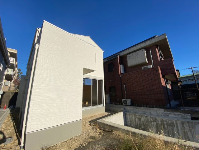 千種区鹿子殿の前面道路含む現地写真