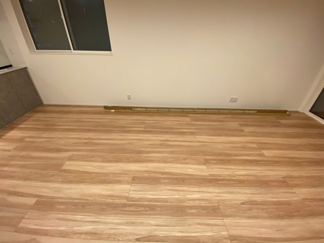 千種区鹿子殿のダイニング|広々ダイニングで家族団らんのひと時を