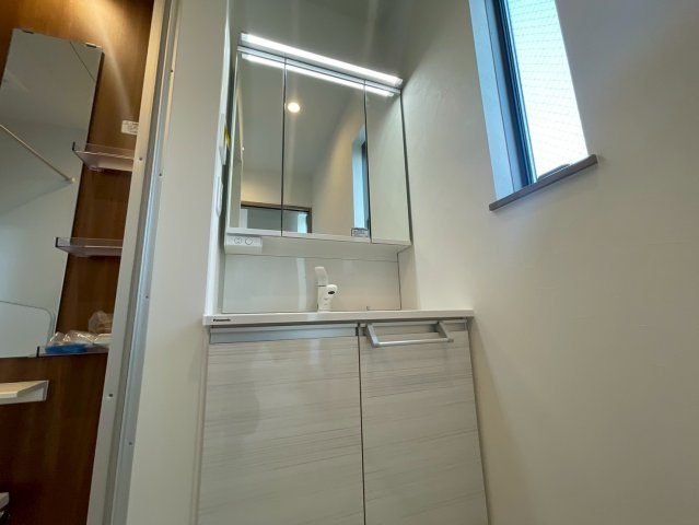 横浜市泉区白百合2丁目 新築戸建て【仲介手数料無料】