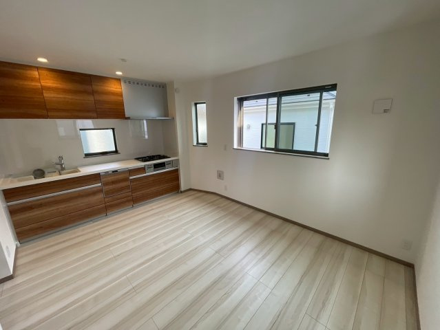 横浜市泉区白百合2丁目 新築戸建て【仲介手数料無料】