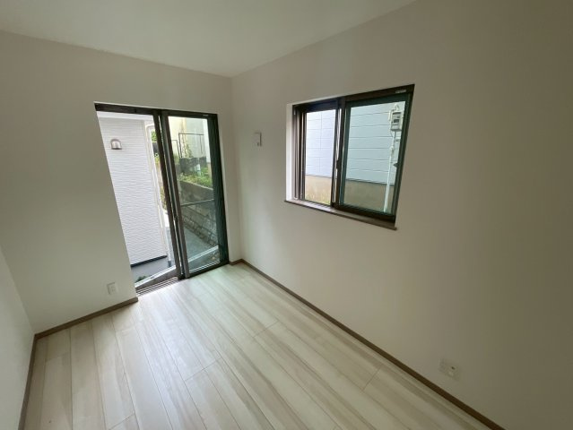 横浜市泉区白百合2丁目 新築戸建て【仲介手数料無料】