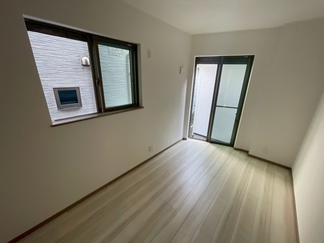 横浜市泉区白百合2丁目 新築戸建て【仲介手数料無料】