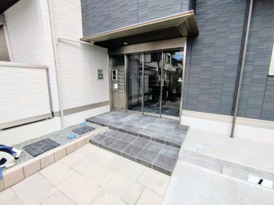 【エントランス】 | baffi di gatto(バッフィ・ディ・ガット)