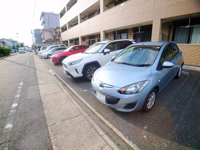 【駐車場】 | ミロワール赤坪【名古屋市賃貸・対面キッチン】
