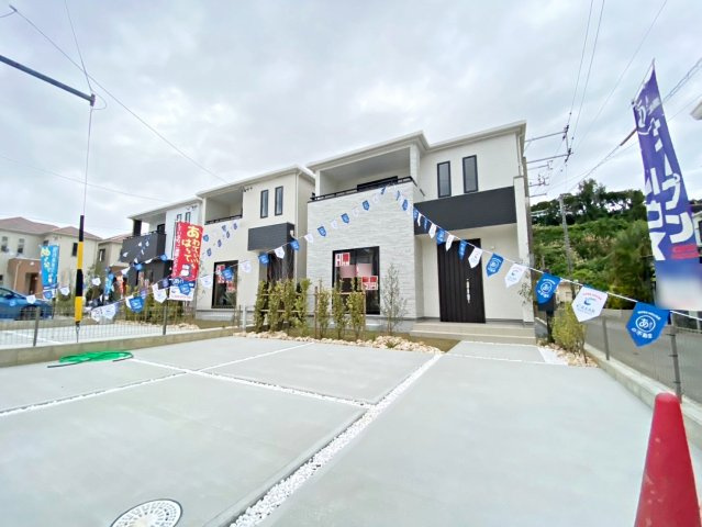 ハートフルタウン沖縄市古謝Ⅲ　H号棟の駐車場