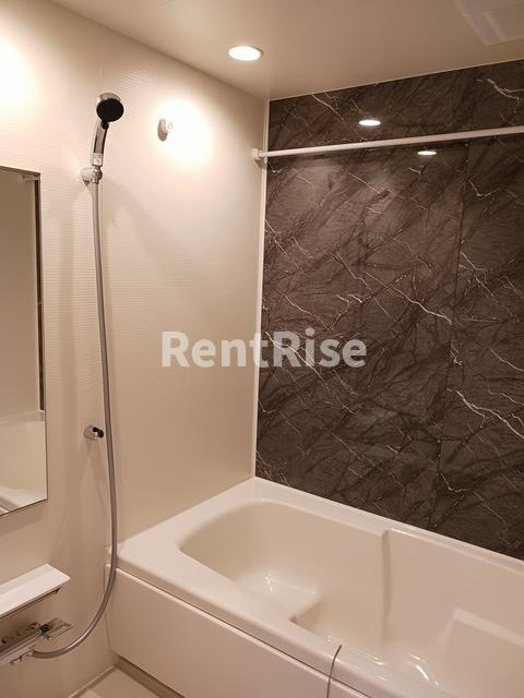 アンソレイエの浴室