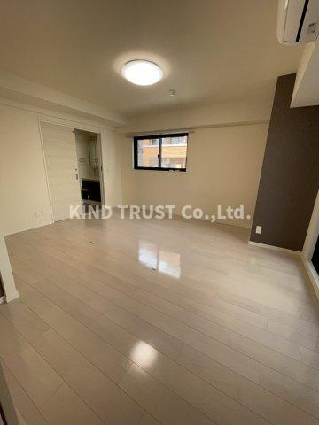 シャンテ与力町のロビー|落ち着いたロビーです