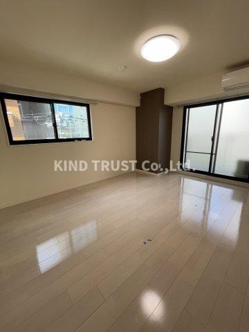 シャンテ与力町の居間・リビング|ゆったり過ごせる居間です