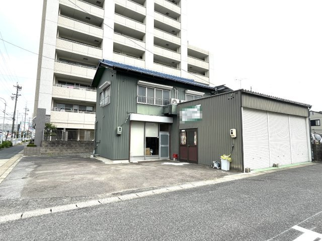 山下貸家の外観
