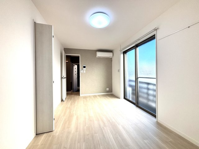 ソラリスの居間・リビング