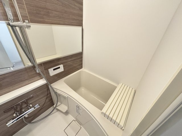 ソラリスの浴室