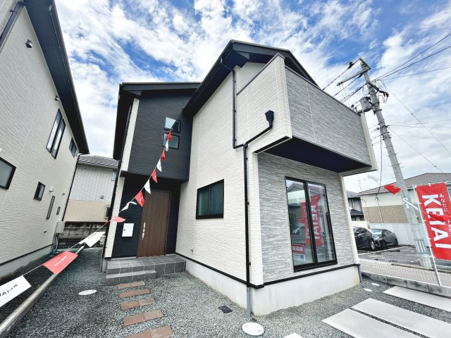 福島市東浜町2期　priSUMA　全3棟の外観