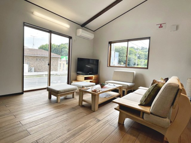 新築戸建・建売　二本松市冠木　平屋建ての居間・リビング