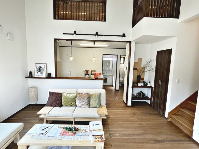 新築戸建・建売　二本松市冠木　平屋建ての居間・リビング