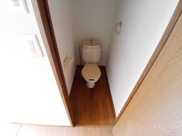 フローレンスヨウコ 甲南のトイレ