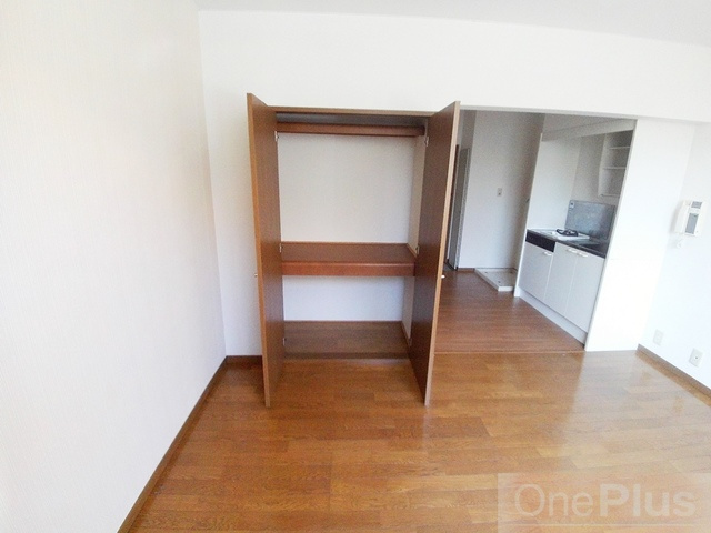 フローレンスヨウコ 甲南の収納