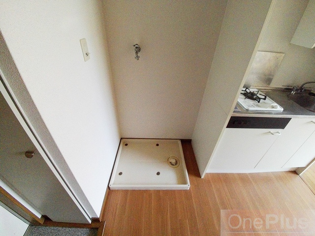 フローレンスヨウコ 甲南の設備|洗濯機置場