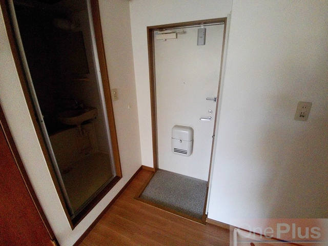 フローレンスヨウコ 甲南の玄関