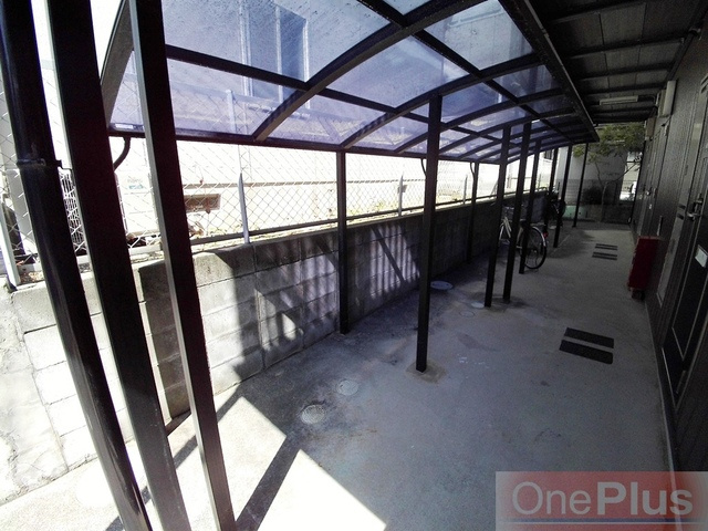 フローレンスヨウコ 甲南の駐車場|駐輪場