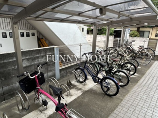 【駐車場】 | 自転車も駐輪可能です♪駅まで楽々♪