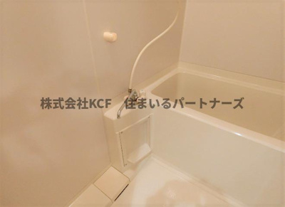 【浴室】 | グリーンハイツ | コンパクトで使いやすいお風呂です