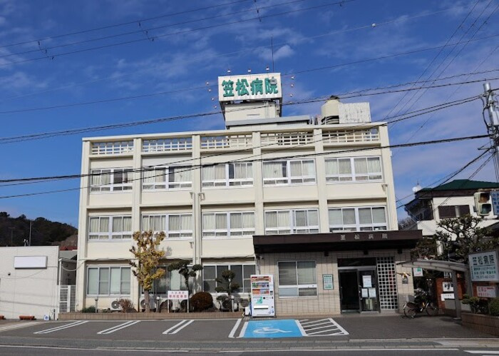 シャロット学園南館の周辺