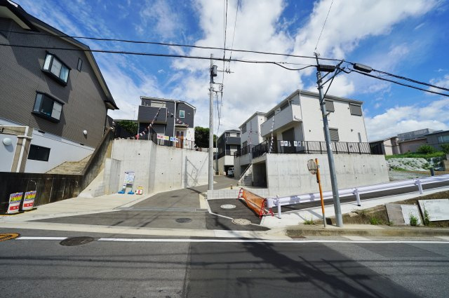 【横浜市保土ケ谷区常盤台65全5棟新築戸建て】★仲介手数料無料★（常盤台小学校・保土ヶ谷中学校）の外観