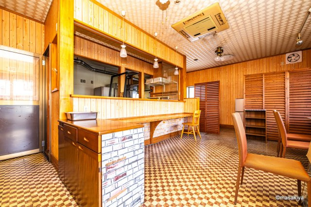 浅川西条店舗