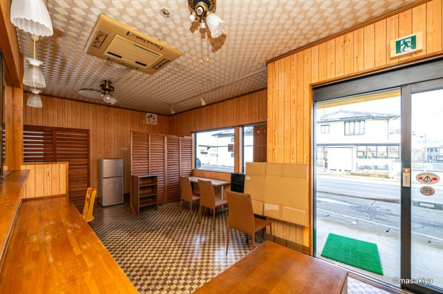 浅川西条店舗