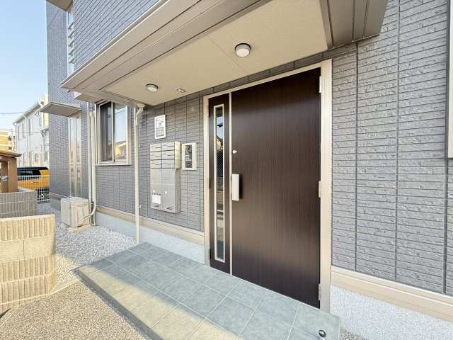 Chat noir 札場のエントランス