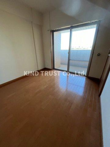 ライオンズマンション中津の居間・リビング|使いやすいリビングです