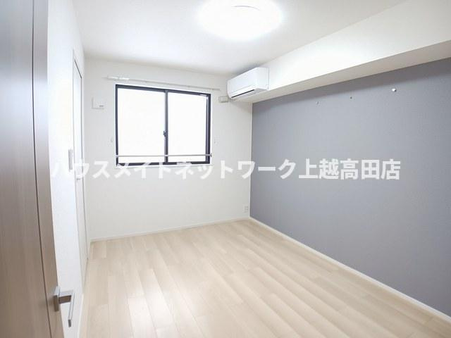 クラール南城　Ｂの内装|洋室