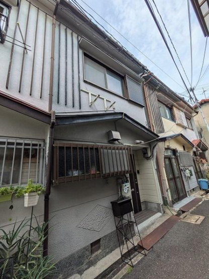 【前面道路含む現地写真】 | 門真市末広町　中古テラスハウス