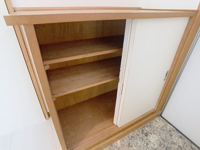 イーストハイツの収納